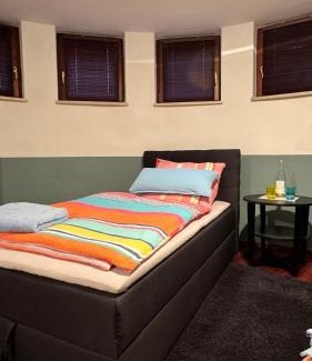 Neuhausen Apartment | Exklusives City Studio in Neuhausen - stilvoll wohnen nahe Schloss Nymphenburg