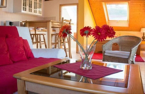Au Apartment | Exklusives Dachgeschossstudio mit Dachterrasse, stadtnah