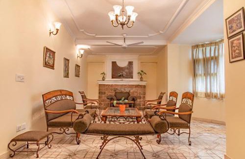 Dharampur Apartment | Exotic Stays Kasauli