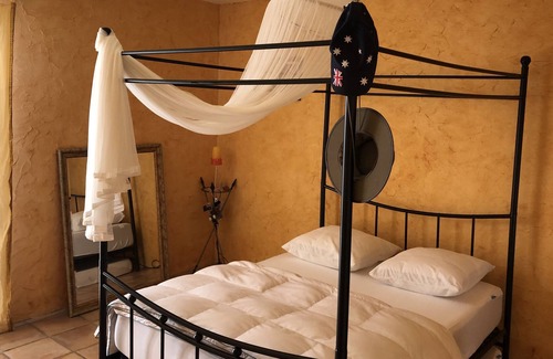 Saturargues Villa | Exotism in the Languedoc Roussillon