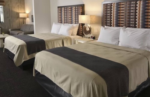 Broken Arrow Hotel | Expanded 2 Queen w/Sofa Sleeper, Stoney Creek Broken Arrow | 2 Units