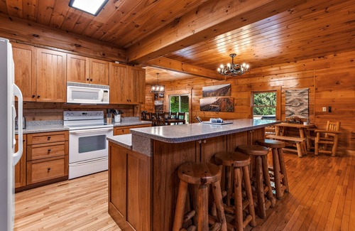 Banner Elk Cabin | Expansive Log Home with Private Swimming Hole
