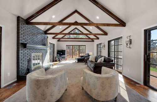 Woodmoor House | Expansive Monument Home Hot Tub and Mountain Views!