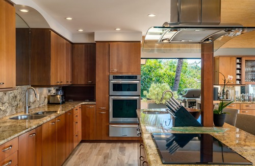 Wailea Condo | Expansive One-of-a-Kind Retreat - 3 Oceanview Lanais - Makena Surf G 301-302