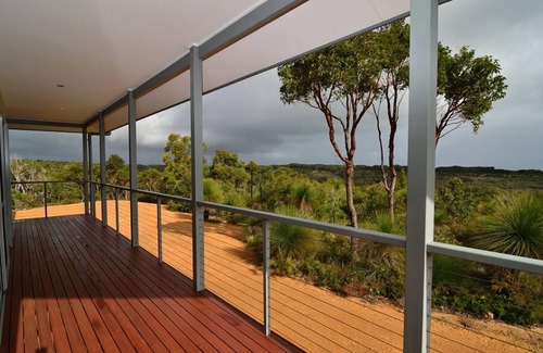 Wilyabrup House | Expansive valley views over Cape Naturaliste National Park