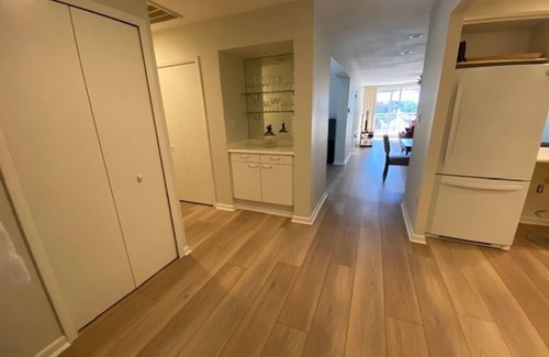 Longboat Key Apartment | Experience a resort feel vacation on the beach in Longboat Key