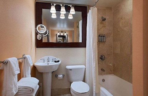 Downtown Austin Hotel | Experience Art Deco Elegance! Spacious Suite with Kitchenette, Pets Allowed!