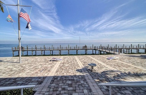 Coquina Key Condo | Experience Bay Views Stunning Sunsets, Dolphin sightings from your Private patio
