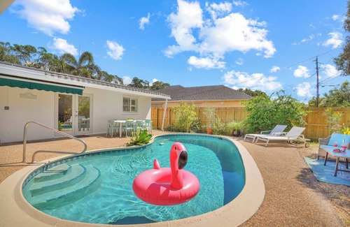 Imperial Point House | Experience Fort Lauderdale living near vibrant Las Olas 12 min