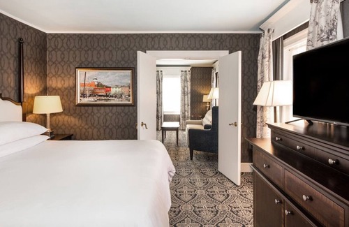 Historic District Hotel | Experience History in Annapolis, Near Chesapeake Bay & Beaches!