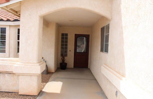 Lake Havasu City House | Experience Lake Havasu. just 4 mins away from State Beach!
