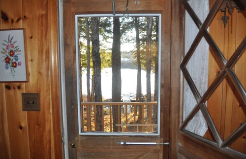 Poyntelle Ski Chalet | Experience Lakefront bliss! 3 bedroom chalet near Elk Mountain Ski Area.