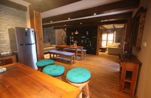 Lumle Cottage | Experience luxury in this stunning villa with views and a private chef