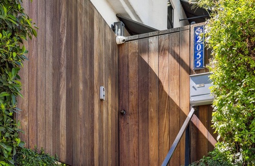 Silver Lake Condo | Experience Modern Luxury at Silverlake Waterfront