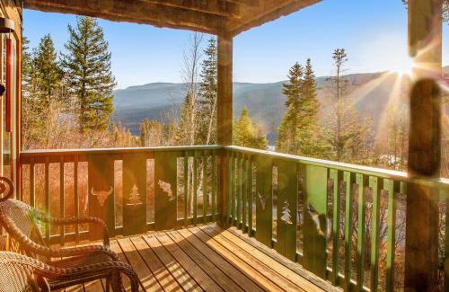 Bigfork House | Experience Montana Cabins - Hummingbird Family Cabin #6