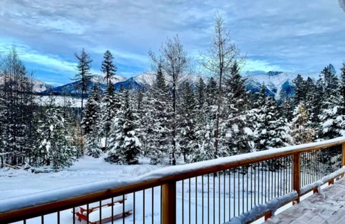 Seeley Lake Cabin | Experience Montana! 3bdr log cabin