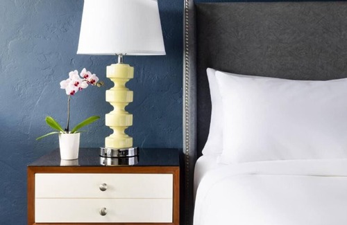 Monterey House | Experience Monterey Like Never Before! Inland View, Bike Rentals, Free Parking!