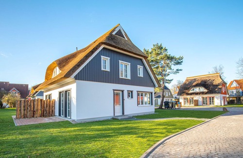 Ostseebad Prerow House | Experience more in the dream garden.