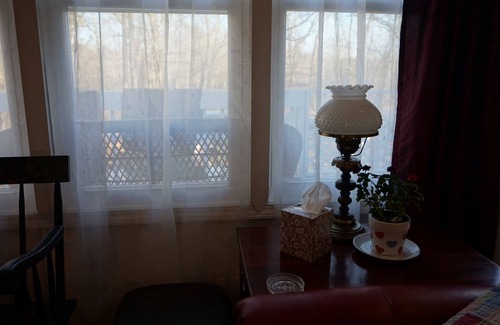 Catskill Cottage | Experience Peace in this Beautiful country cottage nestled beneath the mountains