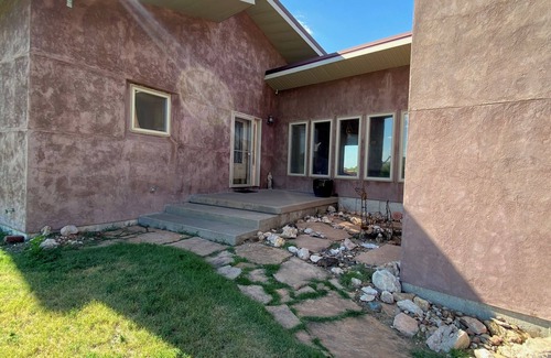 Dodge City House | Experience Prairie Light, your vacation "home on the range".