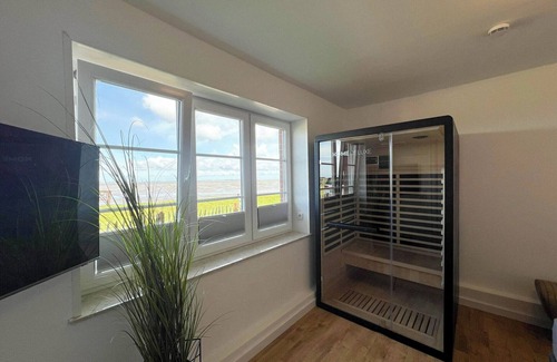 Langeneß Apartment | Experience relaxing days in our cozy 3-room apartment on Langeneß.