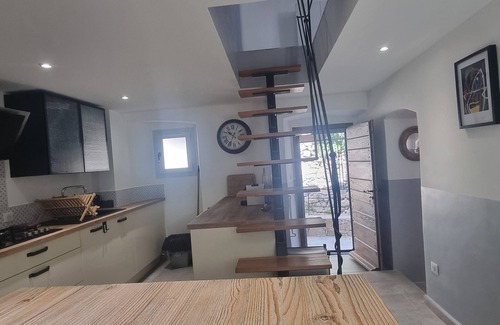 Pioggiola House | Experience the authenticity and charm of a timeless village in a warm and welcoming home.