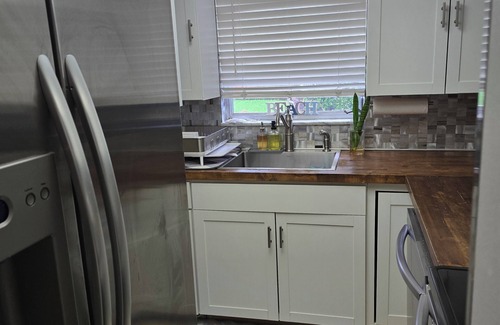 Old Naples Apartment | Experience the best of Downtown Naples
