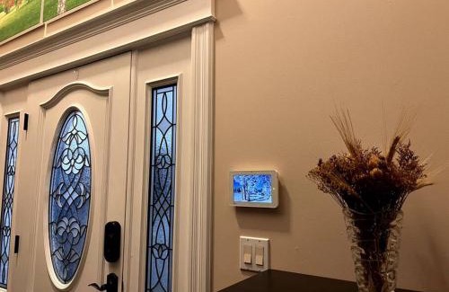 Gardiner House | Experience the Charm of a Cozy Hudson Valley Vacation Retreat