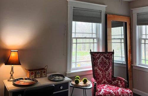 Gardiner House | Experience the Charm of a Cozy Hudson Valley Vacation Retreat