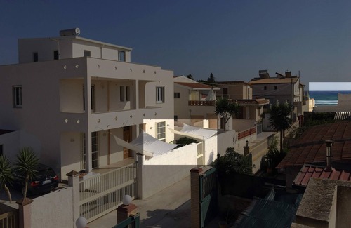Granelli Apartment | experience the sea in a natural paradise ideal for kitesurfing, windsurfing, cycling and children
