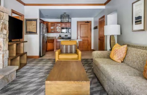 Peak 9 Resort | Experience the Ultimate Family Mountain Escape at Valdoro Mountain Lodge- 2 Bd.