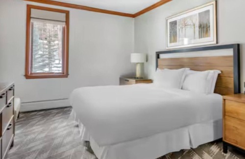 Peak 9 Resort | Experience the Ultimate Family Mountain Escape at Valdoro Mountain Lodge- 2 Bd.
