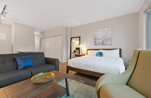 Crossroads Arts District Condo | Experience True Comfort: Relax in our Spacious and Immaculate Concept Studio 345