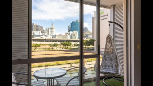 Victoria and Alfred Waterfront Apartment | Experience Uninterrupted Comfort Fully Furnished 2br Flat Free from Loadsheding