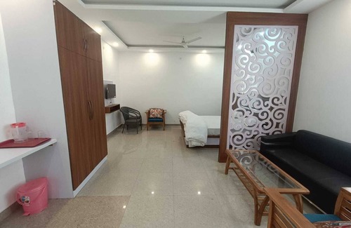 Greater Noida Hotel | Experience Unmatched Luxury and Hospitality ADVENT HOTEL.