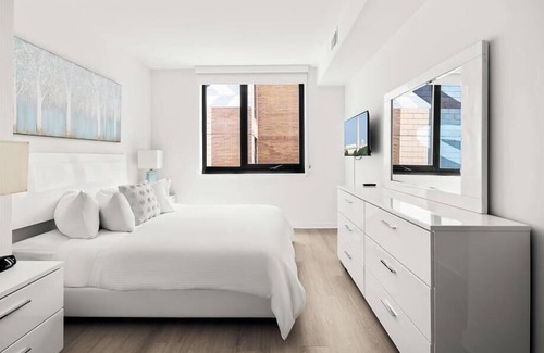 NoMa Hotel | Explorable, Spacious 2BR nr DC Attractions & Sites | NoMa