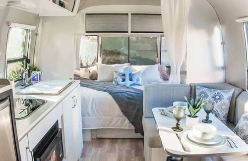 Warwick House | Explore Bermuda in an RV - The home away from home feel. Ideal for 4 people