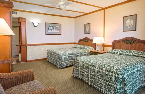 Kaanapali Hotel | Explore Hawaii's Most Hawaiian Hotel, 2 Luxurious Units, With Top Amenities