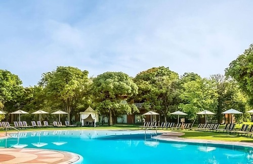 Livingstone Apartment | Explore More of Zambia's Charm! Two Relaxing Units Close to Victoria Falls