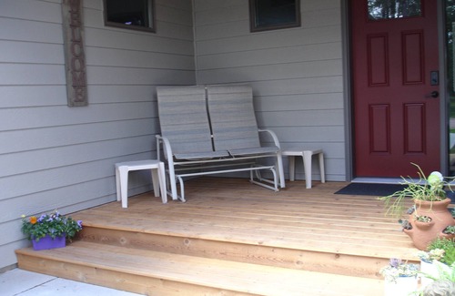 Custer House | Explore the Black Hills from this centrally located oasis just north of Custer.