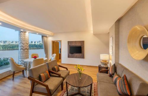 Greater Noida Hotel | ExpoInn Suites and Convention