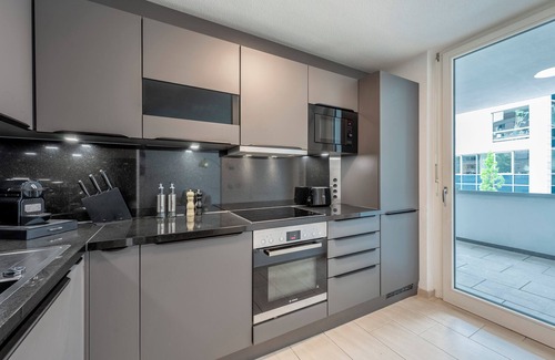 Boeblingen Apartment | EXQUIS 3 Room Design Flat LOUIS I Parking I Balcony I Centre I Family-friendly