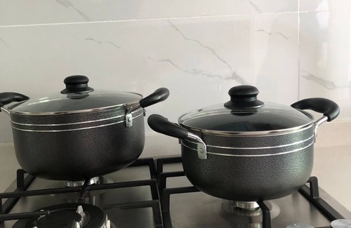 Thompson Estate Apartment | Exquisite 1BR apartment next to a premier shopping mall