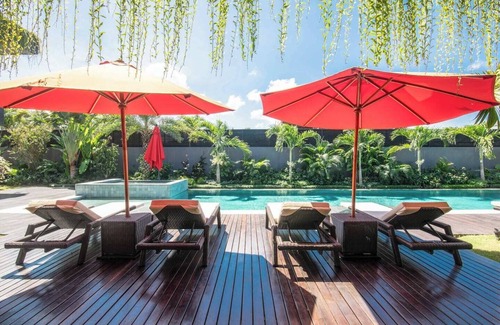 Seminyak Villa | Exquisite 5BR Villa: Premier Luxury in Seminyak