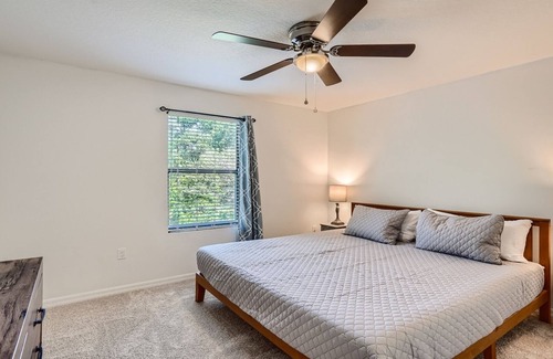 Cypress Pointe Villa | Exquisite 6 Bed Private Pool Villa With a Game Room in Cypress Pointe