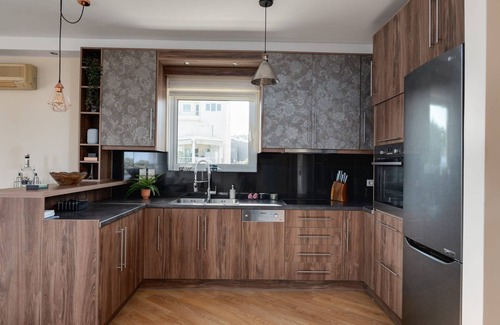 Athens City Centre Villa | Exquisite Athens Apartment | Elysian Penthouse | 2 Bedrooms | 360° Balcony.
