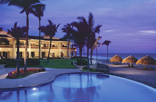 Bouvet Island Condo | Exquisite Beachfront Luxury in Mazatlán, Sinaloa
