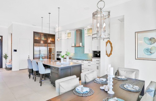 Island Estate House | Exquisite Clearwater Retreat w/Heated Pool, Game Room, Outdoor kitchen &Kayaks