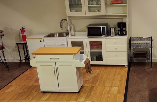 Upper Marlboro Apartment | Exquisite & Cozy 1-bedroom apartment with WiFi, AC in lovely Upper Marlboro
