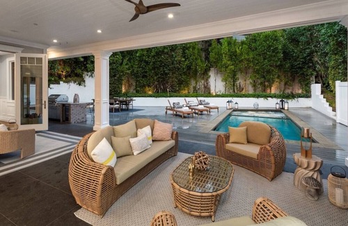 Hollywood Hills West House | Exquisite · Elegant · Luxe · LA Upscale Retreat!